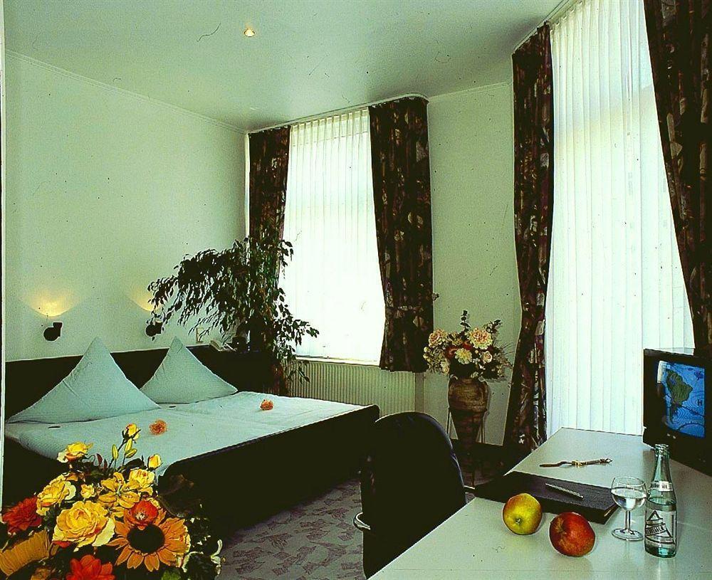 Hotel Garni Haus Hindenburg Königswinter Zewnętrze zdjęcie