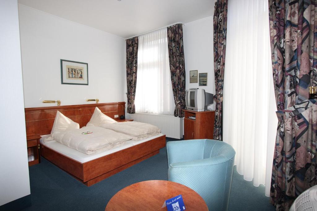 Hotel Garni Haus Hindenburg Königswinter Pokój zdjęcie